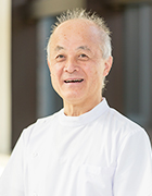 明石　章則